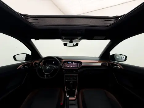 VOLKSWAGEN T-Cross 1.0 4P 200 TSI FLEX COMFORTLINE AUTOM�TICO, Foto 17