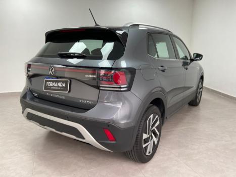 VOLKSWAGEN T-Cross 1.4 4P 250 TSI FLEX HIGHLINE AUTOM�TICO, Foto 3