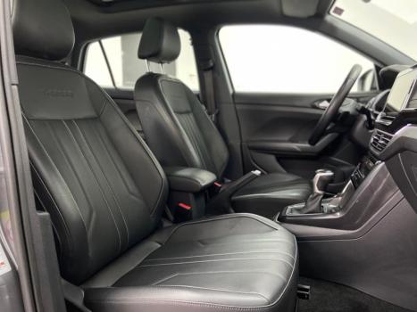 VOLKSWAGEN T-Cross 1.4 4P 250 TSI FLEX HIGHLINE AUTOM�TICO, Foto 11