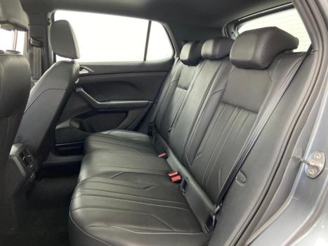 VOLKSWAGEN T-Cross 1.4 4P 250 TSI FLEX HIGHLINE AUTOM�TICO, Foto 12