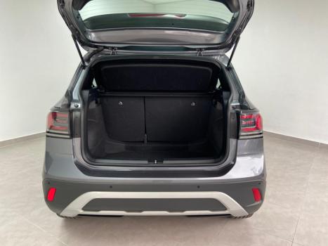 VOLKSWAGEN T-Cross 1.4 4P 250 TSI FLEX HIGHLINE AUTOM�TICO, Foto 14