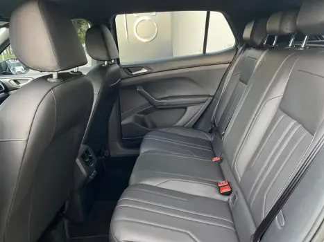 VOLKSWAGEN T-Cross 1.4 4P 250 TSI FLEX HIGHLINE AUTOM�TICO, Foto 7