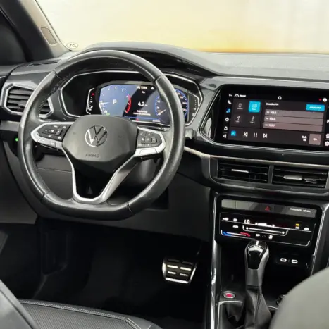 VOLKSWAGEN T-Cross 1.4 4P 250 TSI FLEX HIGHLINE AUTOM�TICO, Foto 25