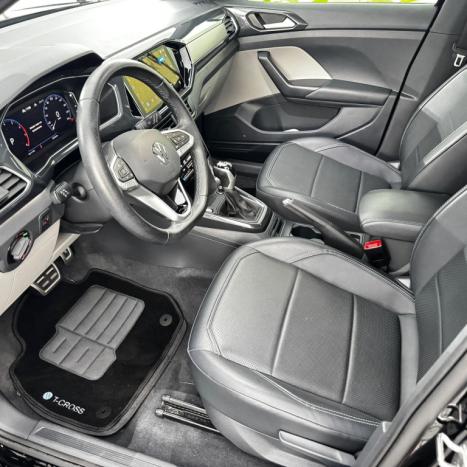 VOLKSWAGEN T-Cross 1.4 4P 250 TSI FLEX HIGHLINE AUTOM�TICO, Foto 18