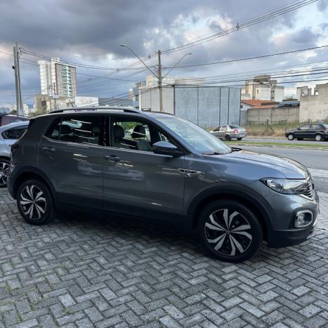 VOLKSWAGEN T-Cross 1.4 4P 250 TSI FLEX HIGHLINE AUTOM�TICO, Foto 6