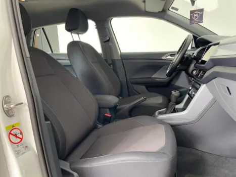 VOLKSWAGEN T-Cross 1.0 4P 200 TSI FLEX, Foto 10