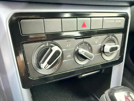VOLKSWAGEN T-Cross 1.0 4P 200 TSI FLEX AUTOM�TICO, Foto 8