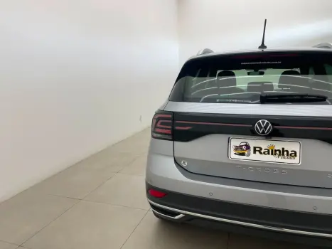 VOLKSWAGEN T-Cross 1.4 4P 250 TSI FLEX HIGHLINE AUTOM�TICO, Foto 8
