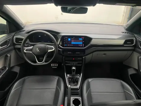 VOLKSWAGEN T-Cross 1.4 4P 250 TSI FLEX HIGHLINE AUTOM�TICO, Foto 11