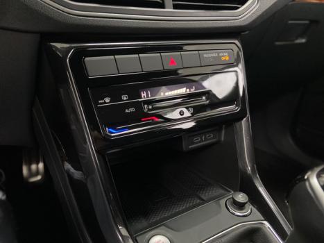 VOLKSWAGEN T-Cross 1.4 4P 250 TSI FLEX HIGHLINE AUTOM�TICO, Foto 9