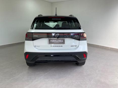VOLKSWAGEN T-Cross 1.4 4P 250 TSI FLEX HIGHLINE AUTOM�TICO, Foto 4