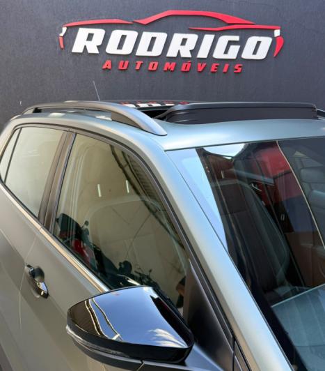 VOLKSWAGEN T-Cross 1.4 4P 250 TSI FLEX EXTREME HIGHLINE DSG AUTOM�TICO, Foto 5