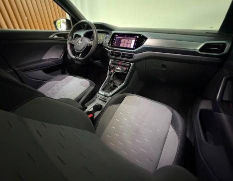 VOLKSWAGEN T-Cross 1.0 4P 200 TSI FLEX COMFORTLINE AUTOM�TICO, Foto 4
