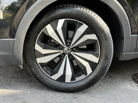 VOLKSWAGEN T-Cross 1.0 4P 200 TSI FLEX, Foto 2