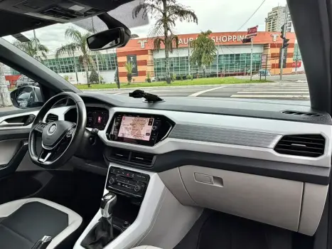 VOLKSWAGEN T-Cross 1.4 4P 250 TSI FLEX HIGHLINE AUTOMÁTICO, Foto 9