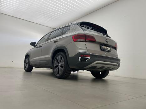 VOLKSWAGEN Taos 1.4 16V 4P FLEX 250 TSI HIGHLINE AUTOMTICO, Foto 4