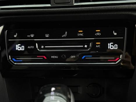 VOLKSWAGEN Taos 1.4 16V 4P FLEX 250 TSI HIGHLINE AUTOM�TICO, Foto 22