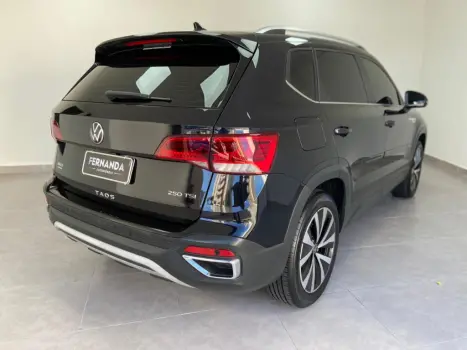 VOLKSWAGEN Taos 1.4 16V 4P FLEX 250 TSI HIGHLINE AUTOM�TICO, Foto 3