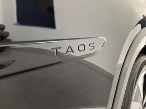 VOLKSWAGEN Taos 1.4 16V 4P FLEX 250 TSI HIGHLINE AUTOM�TICO, Foto 15