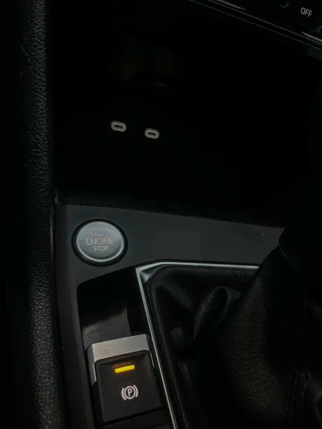 VOLKSWAGEN Taos 1.4 16V 4P FLEX 250 TSI COMFORTLINE AUTOM�TICO, Foto 10