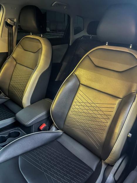 VOLKSWAGEN Taos 1.4 16V 4P FLEX 250 TSI COMFORTLINE AUTOM�TICO, Foto 12