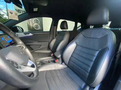 VOLKSWAGEN Taos 1.4 16V 4P FLEX 250 TSI HIGHLINE AUTOM�TICO, Foto 6