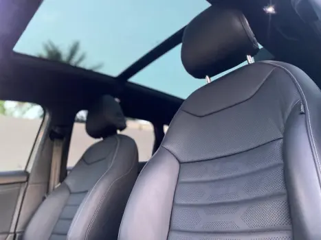 VOLKSWAGEN Taos 1.4 16V 4P FLEX 250 TSI HIGHLINE AUTOM�TICO, Foto 7