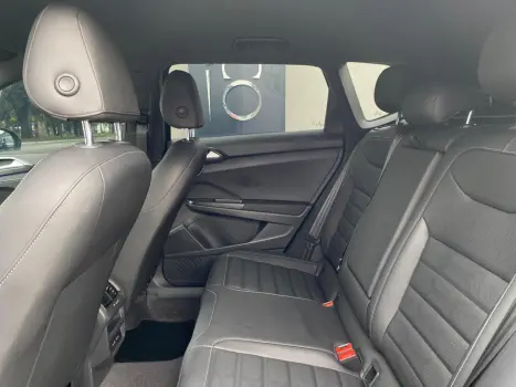 VOLKSWAGEN Taos 1.4 16V 4P FLEX 250 TSI HIGHLINE AUTOM�TICO, Foto 7