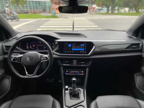 VOLKSWAGEN Taos 1.4 16V 4P FLEX 250 TSI HIGHLINE AUTOM�TICO, Foto 10