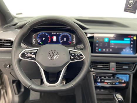 VOLKSWAGEN Taos 1.4 16V 4P FLEX 250 TSI HIGHLINE AUTOM�TICO, Foto 6