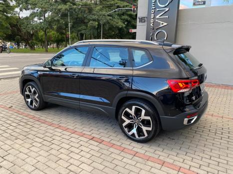 VOLKSWAGEN Taos 1.4 16V 4P FLEX 250 TSI HIGHLINE AUTOM�TICO, Foto 4