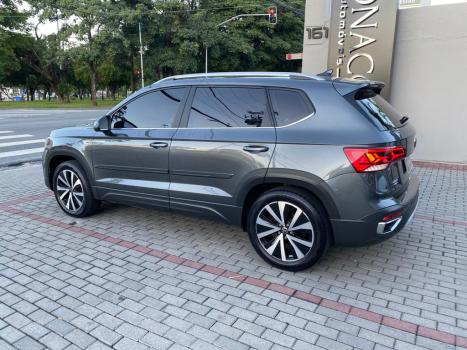 VOLKSWAGEN Taos 1.4 16V 4P FLEX 250 TSI HIGHLINE AUTOM�TICO, Foto 4