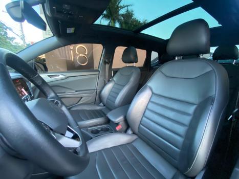 VOLKSWAGEN Taos 1.4 16V 4P FLEX 250 TSI HIGHLINE AUTOM�TICO, Foto 6
