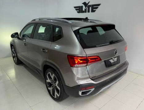VOLKSWAGEN Taos 1.4 16V 4P FLEX 250 TSI HIGHLINE AUTOM�TICO, Foto 3