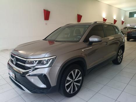 VOLKSWAGEN Taos 1.4 16V 4P FLEX 250 TSI HIGHLINE AUTOM�TICO, Foto 2