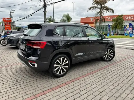 VOLKSWAGEN Taos 1.4 16V 4P FLEX 250 TSI HIGHLINE AUTOMÁTICO, Foto 4