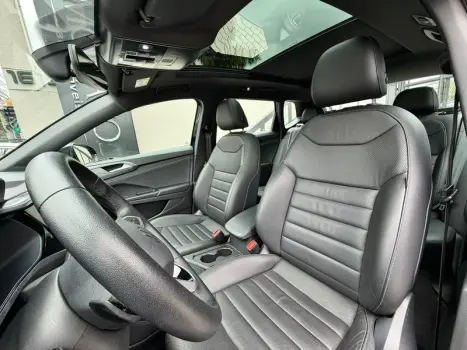 VOLKSWAGEN Taos 1.4 16V 4P FLEX 250 TSI HIGHLINE AUTOMÁTICO, Foto 6