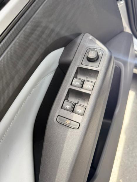 VOLKSWAGEN Tera 1.0 12V 4P 170 TSI HIGH AUTOM�TICO, Foto 7