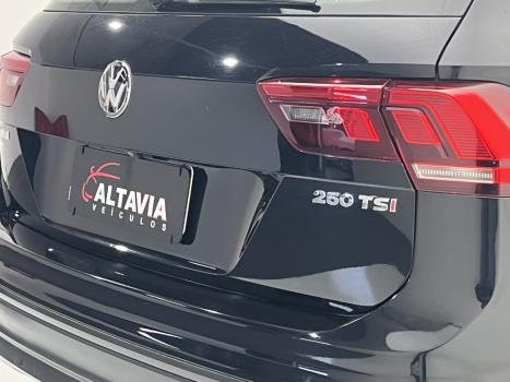 VOLKSWAGEN Tiguan 1.4 250 TSI TOTAL FLEX ALLSPACE TURBO AUTOMTICO TIPTRONIC, Foto 10