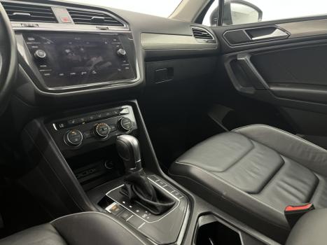 VOLKSWAGEN Tiguan 1.4 250 TSI TOTAL FLEX ALLSPACE TURBO AUTOMTICO TIPTRONIC, Foto 14