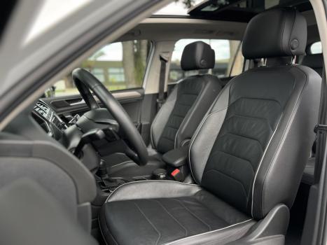 VOLKSWAGEN Tiguan 1.4 250 TSI TOTAL FLEX ALLSPACE COMFORTLINE TURBO AUTOMTICO TIPTRONIC, Foto 7