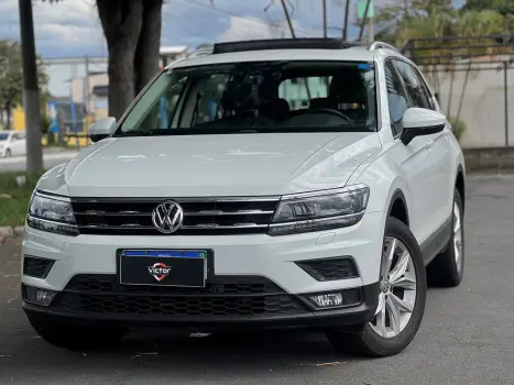 VOLKSWAGEN Tiguan 1.4 250 TSI TOTAL FLEX ALLSPACE COMFORTLINE TURBO AUTOMTICO TIPTRONIC, Foto 2