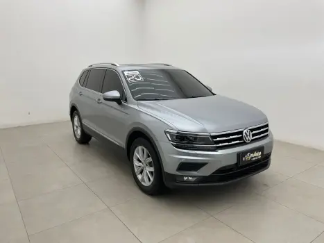 VOLKSWAGEN Tiguan 1.4 250 TSI TOTAL FLEX ALLSPACE COMFORTLINE TURBO AUTOM�TICO TIPTRONIC, Foto 3