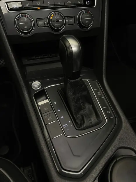 VOLKSWAGEN Tiguan 1.4 250 TSI TOTAL FLEX ALLSPACE COMFORTLINE TURBO AUTOM�TICO TIPTRONIC, Foto 18