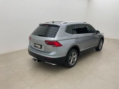 VOLKSWAGEN Tiguan 1.4 250 TSI TOTAL FLEX ALLSPACE COMFORTLINE TURBO AUTOM�TICO TIPTRONIC, Foto 3