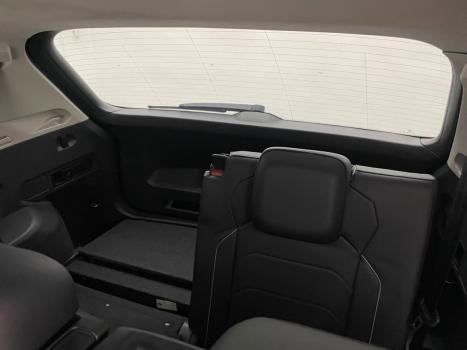 VOLKSWAGEN Tiguan 1.4 250 TSI TOTAL FLEX ALLSPACE COMFORTLINE TURBO AUTOM�TICO TIPTRONIC, Foto 13