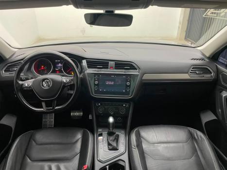 VOLKSWAGEN Tiguan 1.4 250 TSI TOTAL FLEX ALLSPACE COMFORTLINE TURBO AUTOM�TICO TIPTRONIC, Foto 14