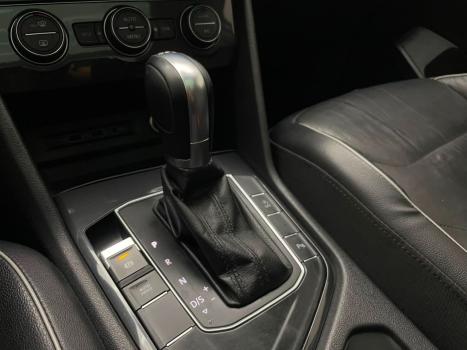 VOLKSWAGEN Tiguan 1.4 250 TSI TOTAL FLEX ALLSPACE COMFORTLINE TURBO AUTOM�TICO TIPTRONIC, Foto 19