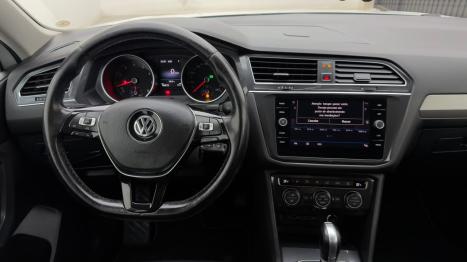 VOLKSWAGEN Tiguan 1.4 250 TSI TOTAL FLEX ALLSPACE COMFORTLINE TURBO AUTOMÁTICO TIPTRONIC, Foto 13