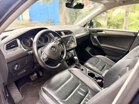 VOLKSWAGEN Tiguan 1.4 250 TSI TOTAL FLEX ALLSPACE TURBO AUTOMÁTICO TIPTRONIC, Foto 4